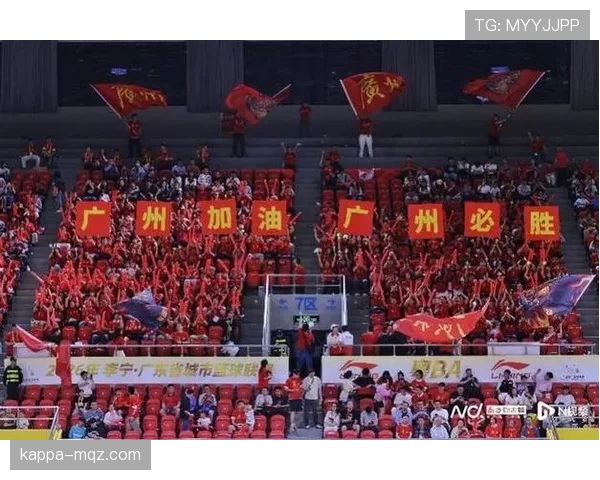 广州队在近期主场比赛中展现出稳中有升的防守状态，并在中场控制环节有阶段性改善